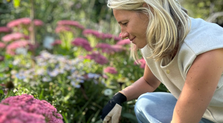 Exklusives Interview: Julia teilt ihre Liebe zu Gärten und Blumenzwiebeln